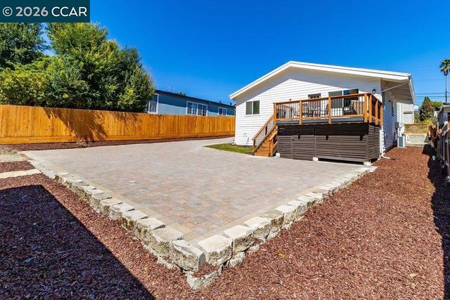 679 El Centro Rd, El Sobrante, CA 94803