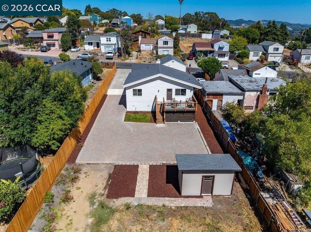679 El Centro Rd, El Sobrante, CA 94803