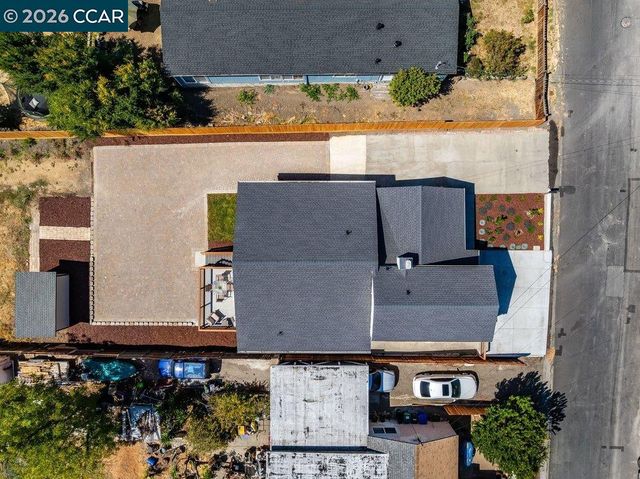 679 El Centro Rd, El Sobrante, CA 94803