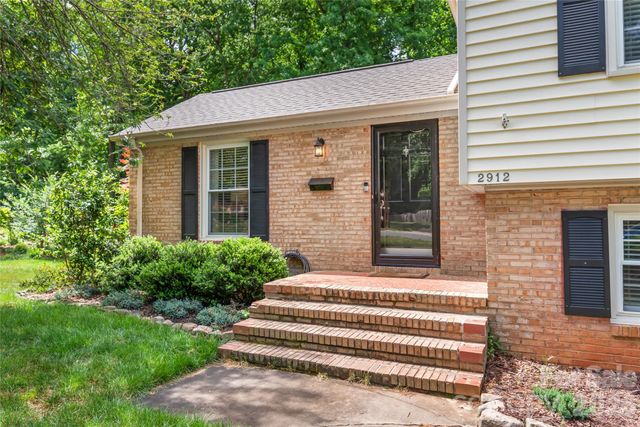 2912 Spring Valley Road, Charlotte, NC 28210