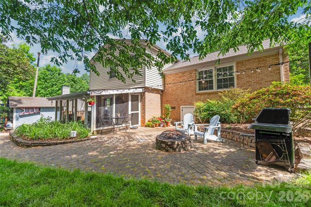 2912 Spring Valley Road, Charlotte, NC 28210