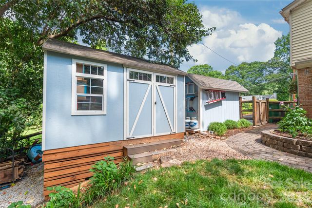 2912 Spring Valley Road, Charlotte, NC 28210