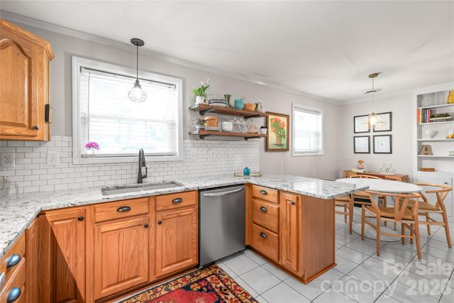 2912 Spring Valley Road, Charlotte, NC 28210