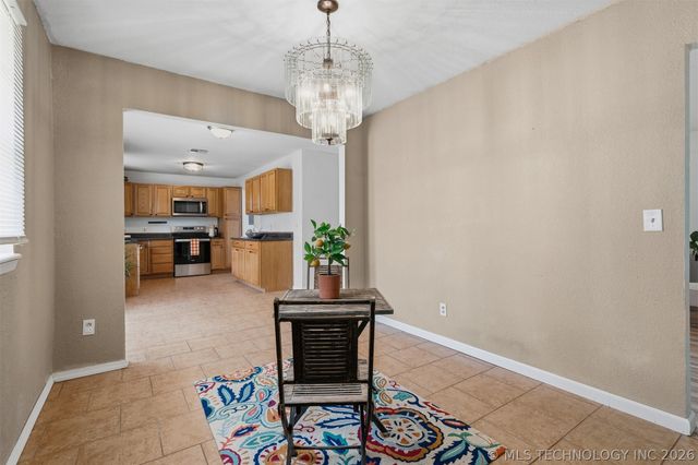 115 Laurel Street, Lone Grove, OK 73443