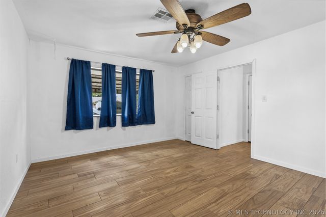 115 Laurel Street, Lone Grove, OK 73443