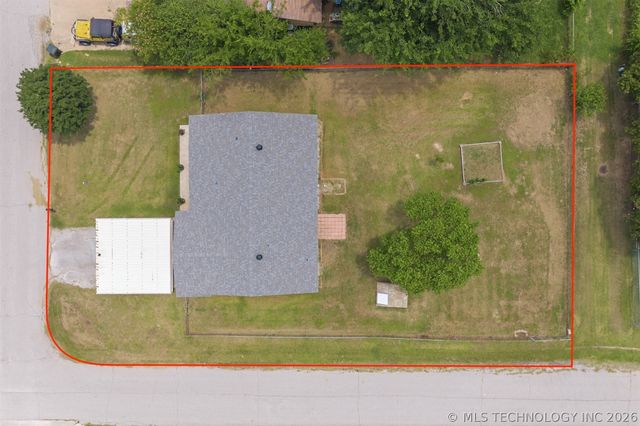 115 Laurel Street, Lone Grove, OK 73443