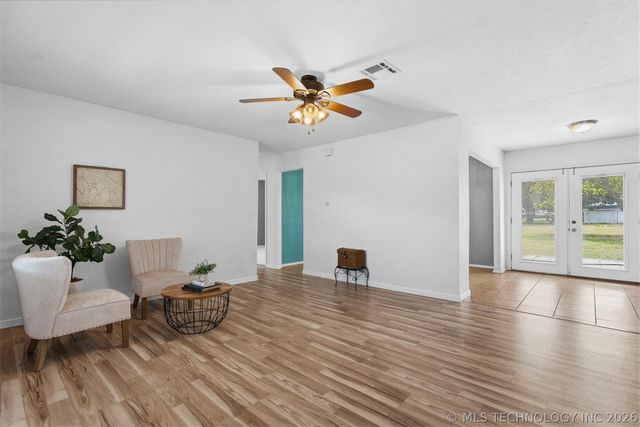 115 Laurel Street, Lone Grove, OK 73443