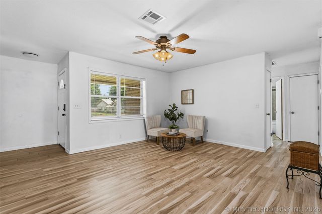 115 Laurel Street, Lone Grove, OK 73443