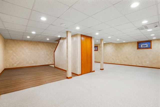 425 Cambridge Avenue, Elburn, IL 60119