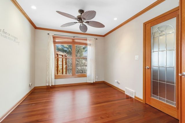 425 Cambridge Avenue, Elburn, IL 60119