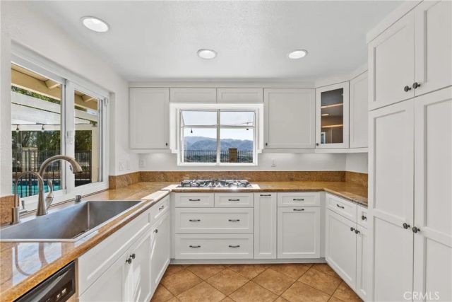 17050 Canvas, Canyon Country, CA 91387