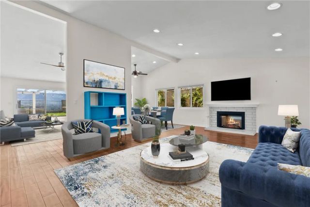 17050 Canvas, Canyon Country, CA 91387