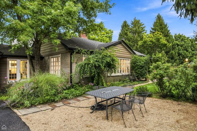 901 Cherokee Road, Wilmette, IL 60091