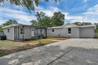 325 N PINE HILLS ROAD, Orlando, FL 32811