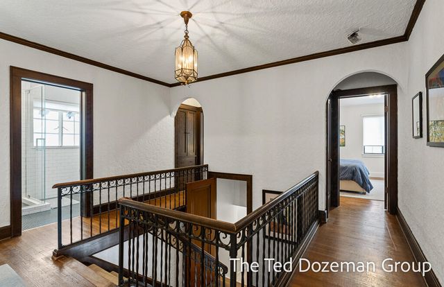 135 W 12th Street, Holland, MI 49423