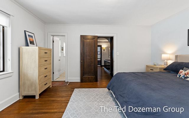 135 W 12th Street, Holland, MI 49423