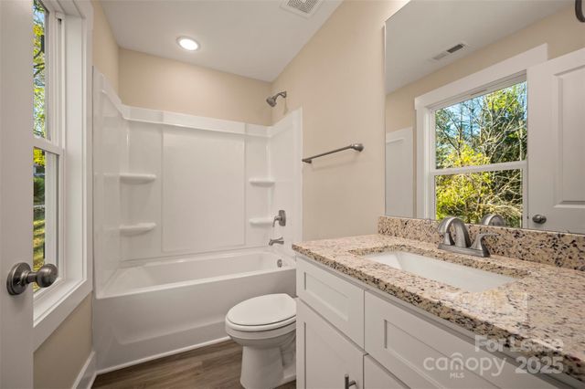 143 Luckadoo Street, Forest City, NC 28043