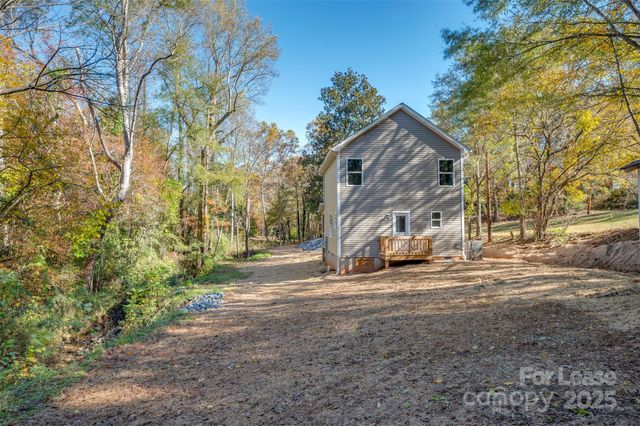 143 Luckadoo Street, Forest City, NC 28043