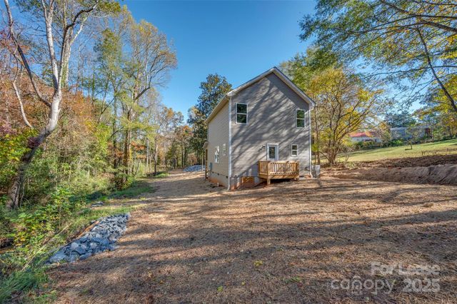 143 Luckadoo Street, Forest City, NC 28043