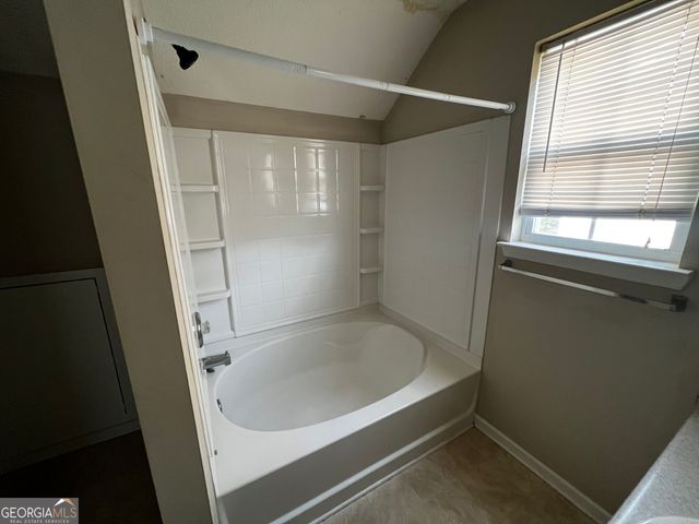 117 Meadow Court, Fairburn, GA 30213