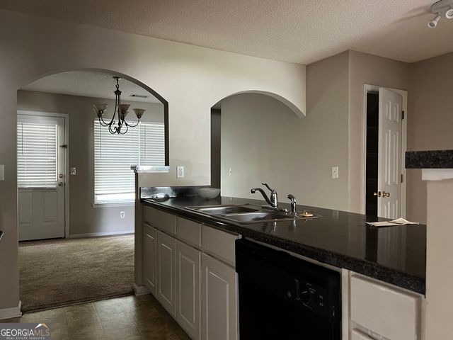 117 Meadow Court, Fairburn, GA 30213