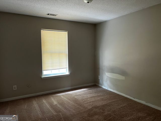 117 Meadow Court, Fairburn, GA 30213