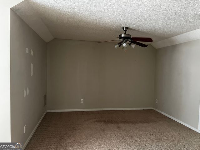 117 Meadow Court, Fairburn, GA 30213