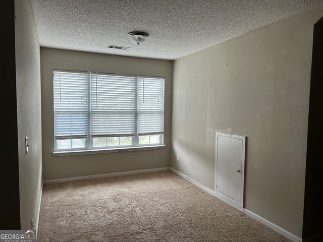 117 Meadow Court, Fairburn, GA 30213