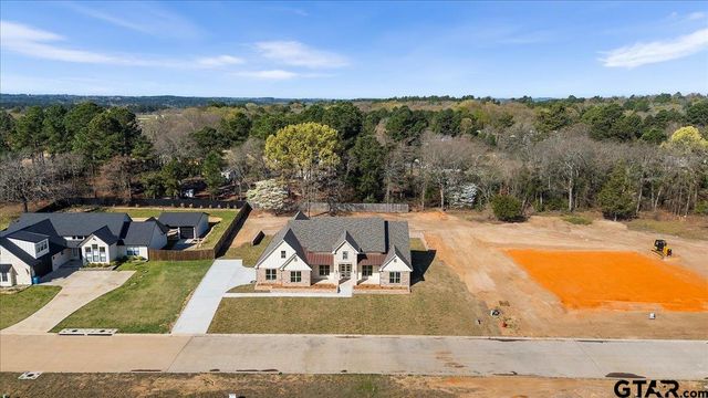 16927 Sawyer Way, Lindale, TX 75771