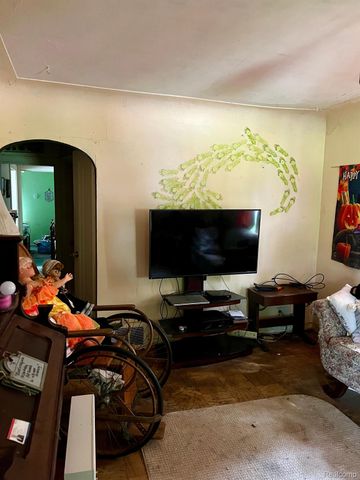 1318 INGLESIDE Avenue, Flint, MI 48507