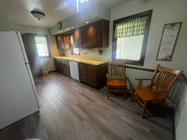 17913 William Street, Lansing, IL 60438