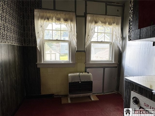 1389 Newland Avenue, Jamestown, NY 14701