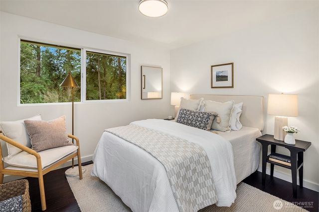 15950 186th Avenue NE, Woodinville, WA 98072