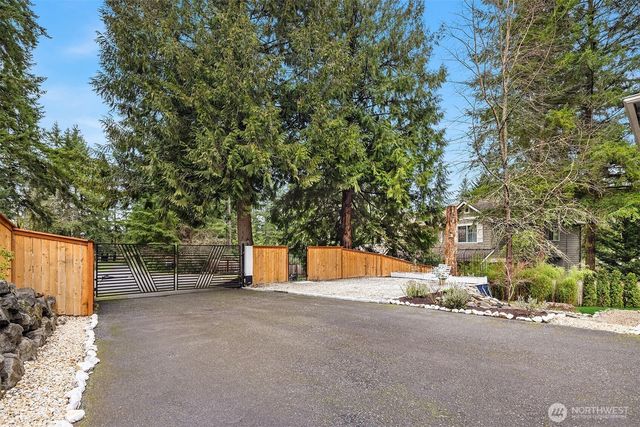 15950 186th Avenue NE, Woodinville, WA 98072