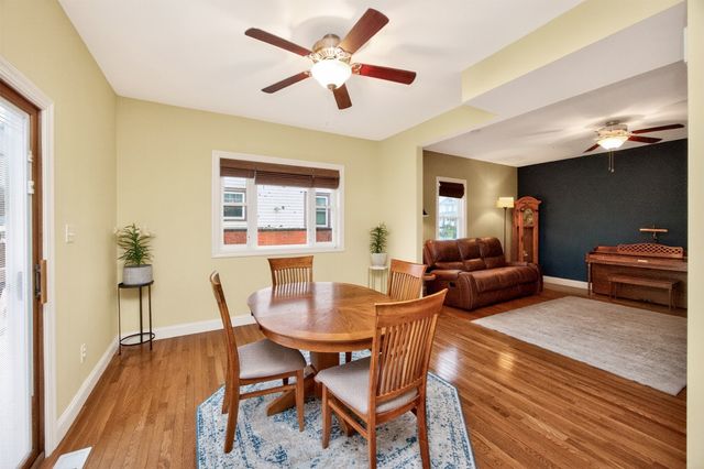 2525 Beaver Avenue, Des Moines, IA 50310