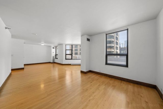 401 E ONTARIO Street 406, Chicago, IL 60611