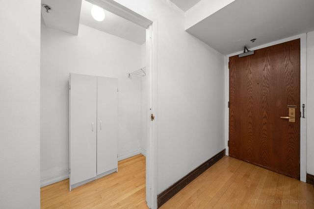 401 E ONTARIO Street 406, Chicago, IL 60611