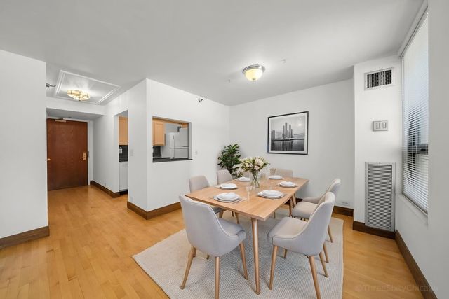 401 E ONTARIO Street 406, Chicago, IL 60611