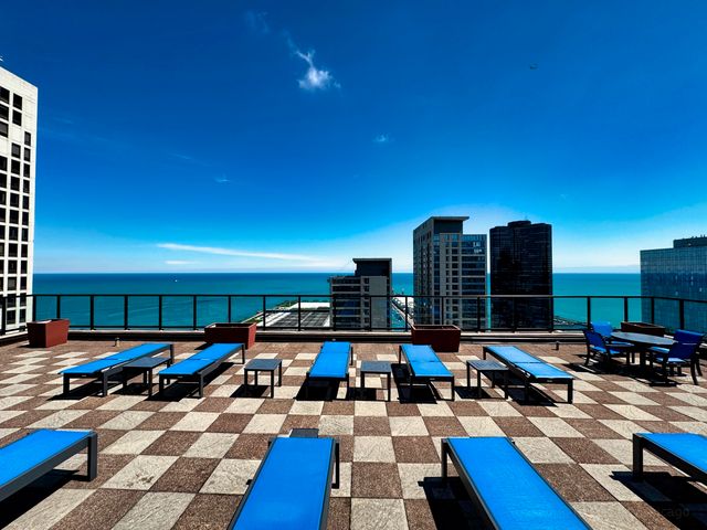 401 E ONTARIO Street 406, Chicago, IL 60611