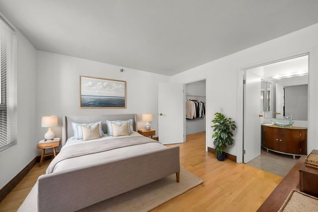 401 E ONTARIO Street 406, Chicago, IL 60611