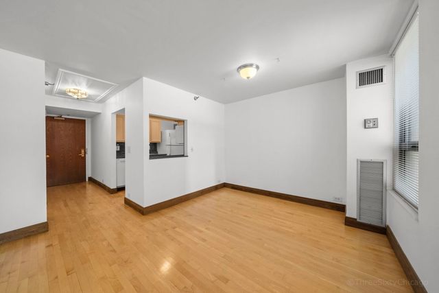 401 E ONTARIO Street 406, Chicago, IL 60611