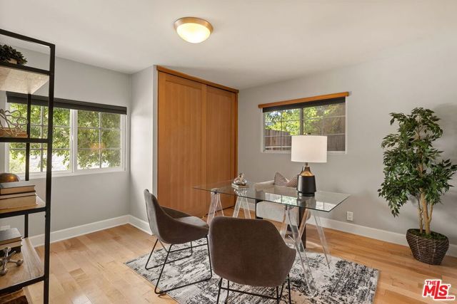 4115 Knobhill Drive, Sherman Oaks, CA 91403