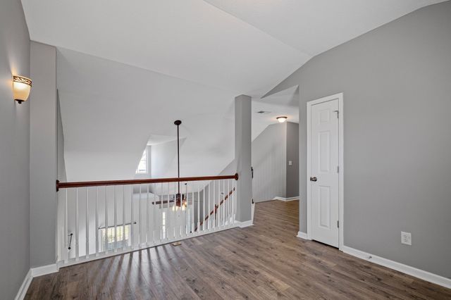 602 Pemberton Ct, Mount Juliet, TN 37122