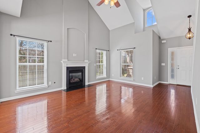 602 Pemberton Ct, Mount Juliet, TN 37122