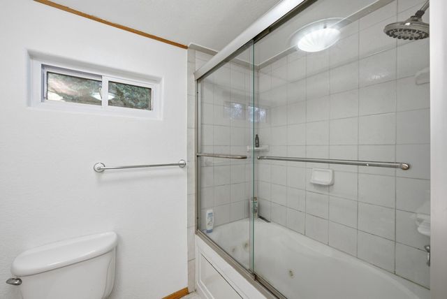 2850 NE 46th Avenue, Des Moines, IA 50317