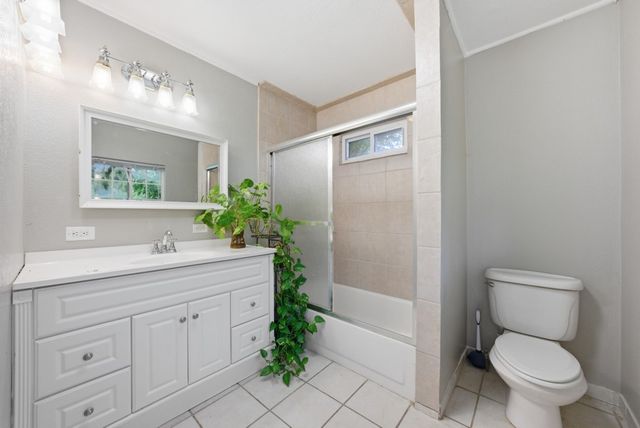 2850 NE 46th Avenue, Des Moines, IA 50317