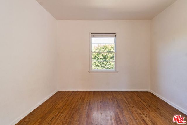 7854 Agnes Avenue, Los Angeles, CA 91605