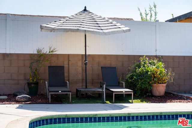 7854 Agnes Avenue, Los Angeles, CA 91605