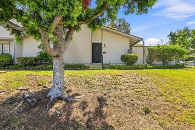 9645 Easter Way, San Diego, CA 92121