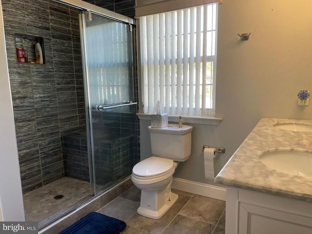 6106 MODUPEOLA WAY, Capitol Heights, MD 20743